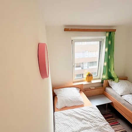 Bed & Breakfast Beenie 3 Linz